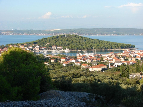 Odluka o pokretanju postupka stavljanja izvan snage Urbanističkog plana uređenja stambene zone Pod Debra &ndash; Jug